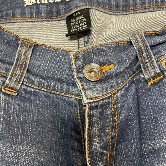 Jeans - Picture 3 of 3